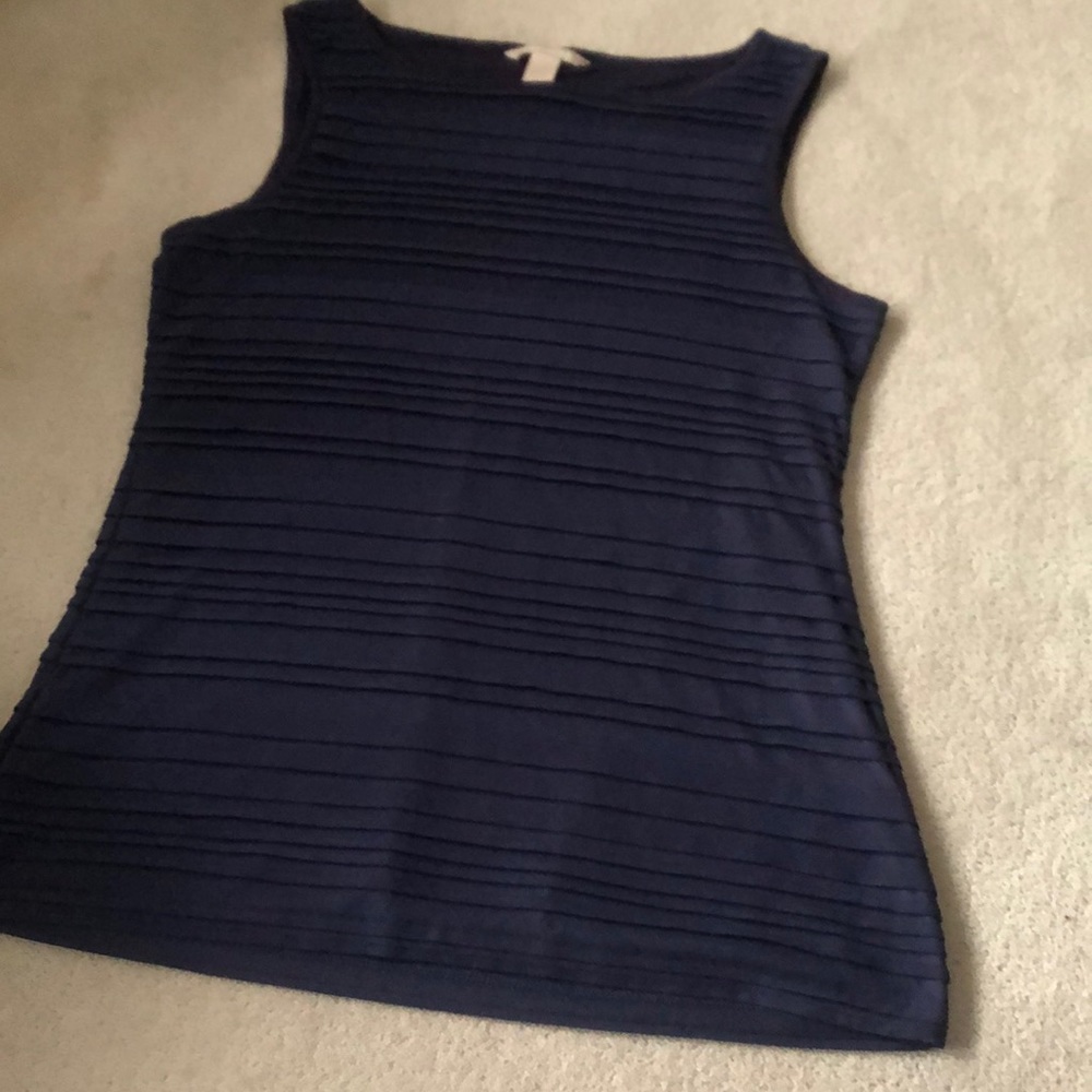 Banana republic sleeveless top!!